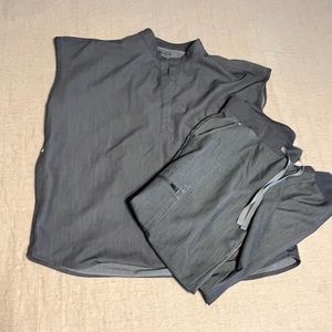 Grey FIGS scrubs set, large